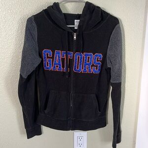 UF zip up